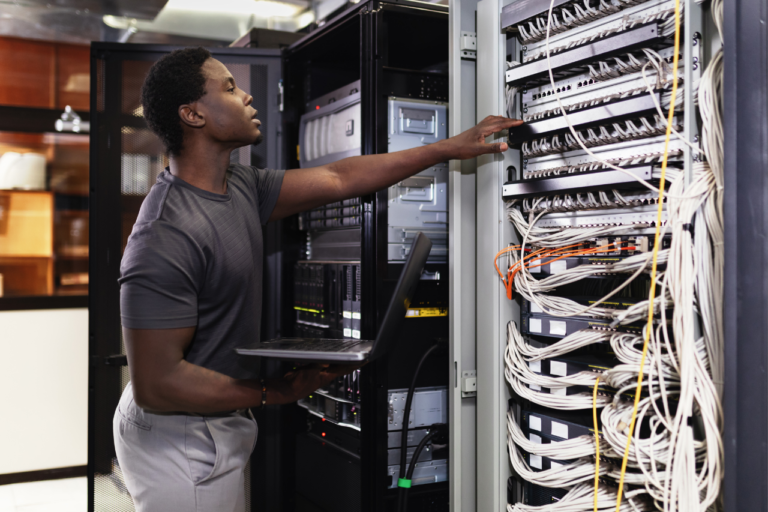 Administration-de-Réseaux-Locaux-d’Entreprise - BTS - DEFITECH